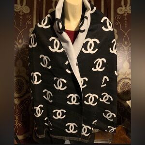 Original Chanel  Reversible CC Promotional Item